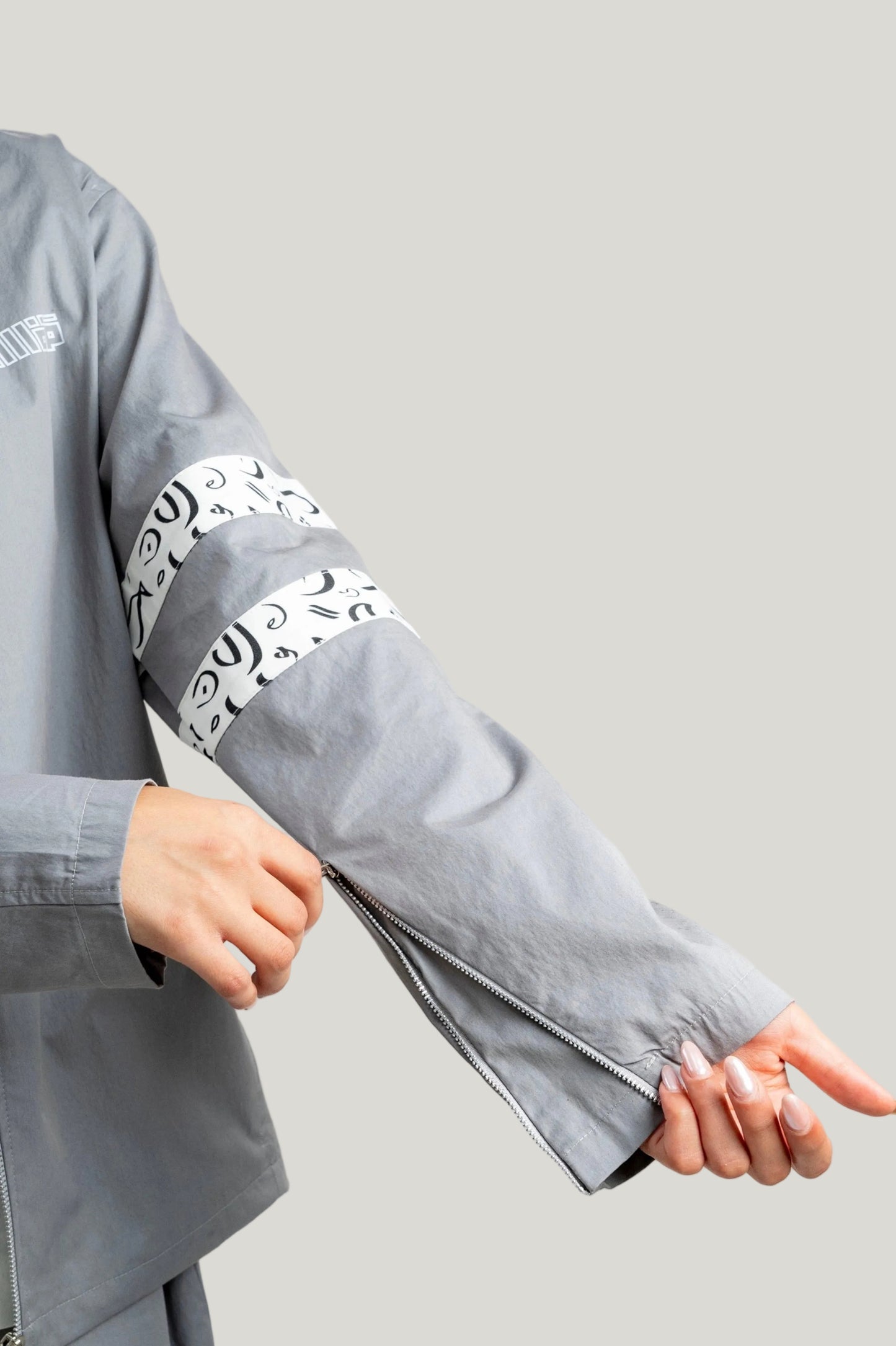 Arabic Tashkeel Tracksuit Jacket - Grey - MQAAAR