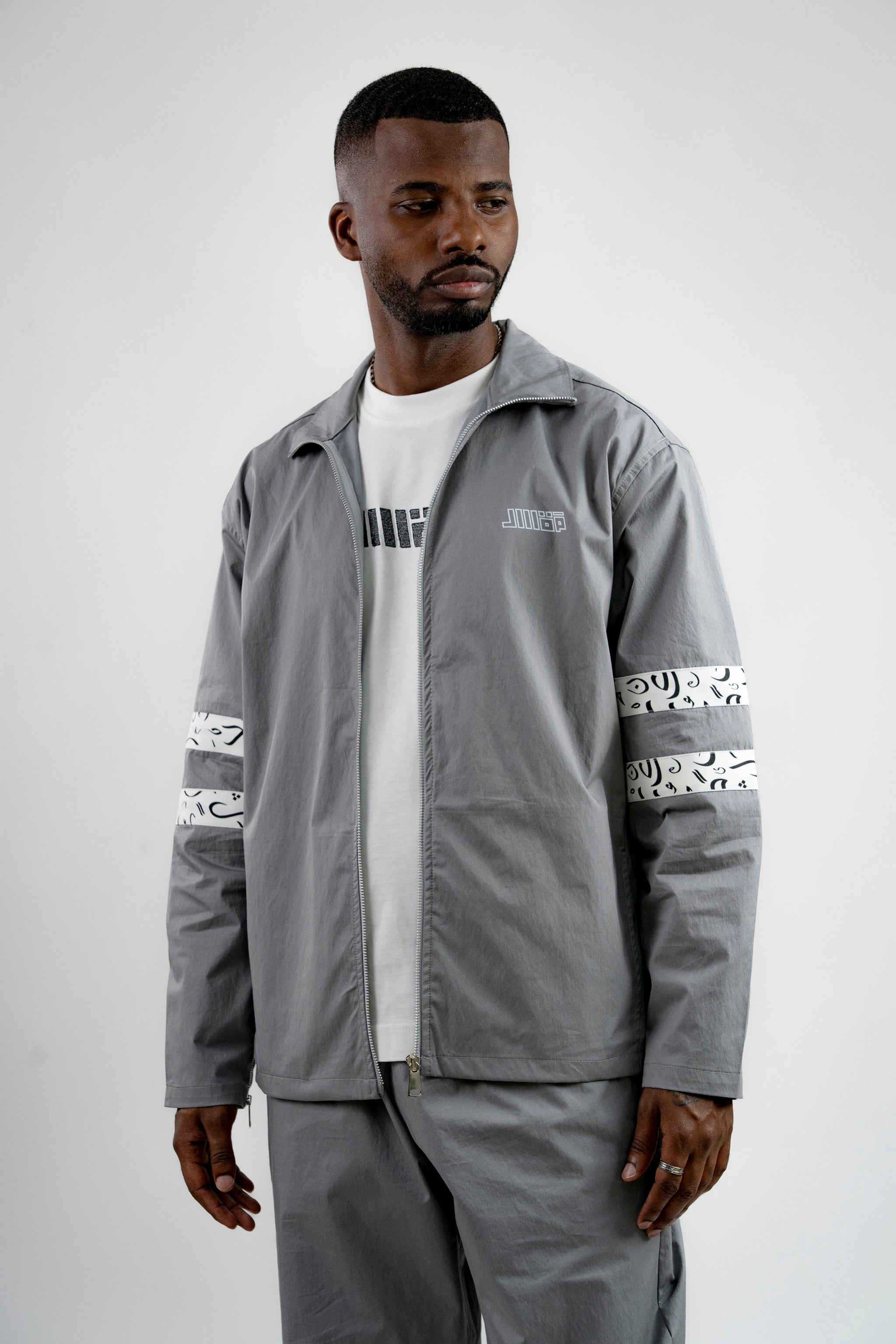 Arabic Tashkeel Tracksuit Jacket - Grey – MQAAAR